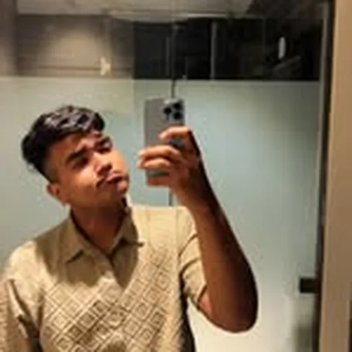@vlogs_by_sachinn profile image