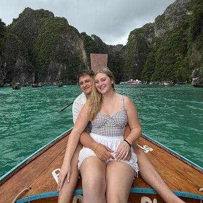 @wanderingpassports_ profile image