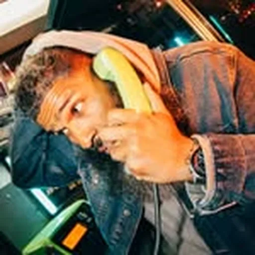 @wavymaguire profile image