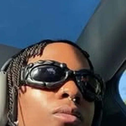 @wavythecreator profile image