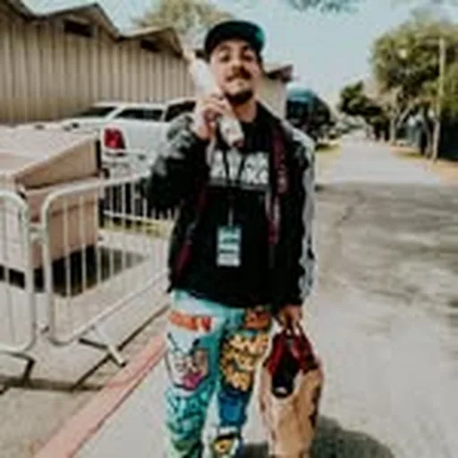 @waxgoon_ profile image