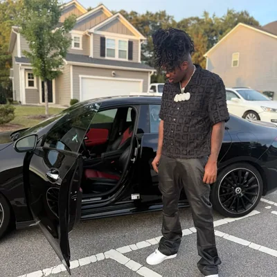 @wayout_sanchez profile image