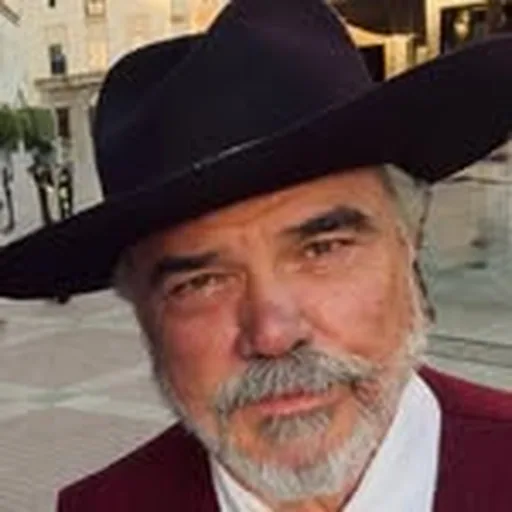 @wearlbrown profile image