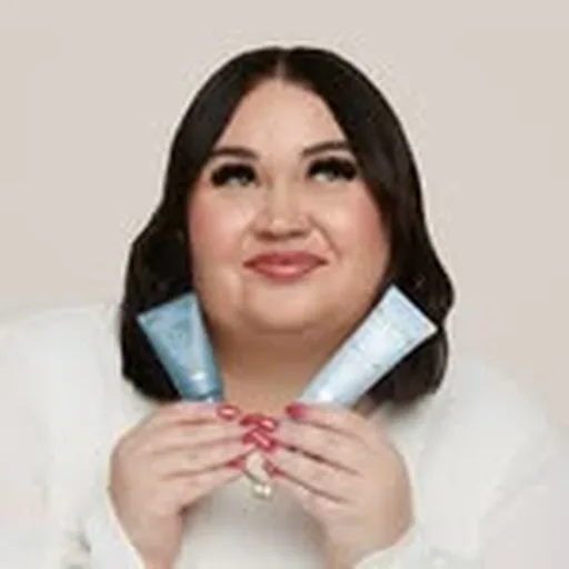 @weloveacne profile image