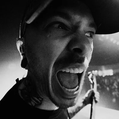 @whosryanneff profile image
