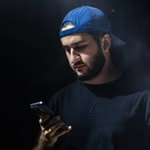 @whyarmand profile image