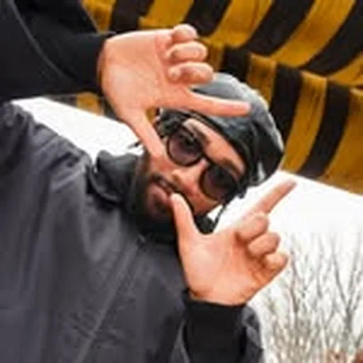 @xiorro_ profile image