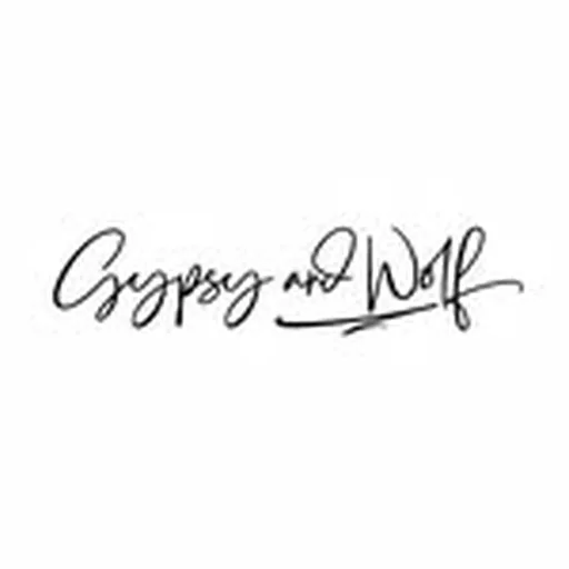 @xx_gypsy_and_wolf_xx profile image