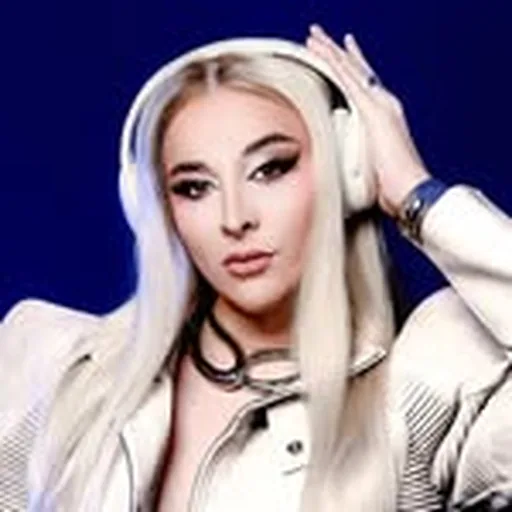 @xxoarra profile image