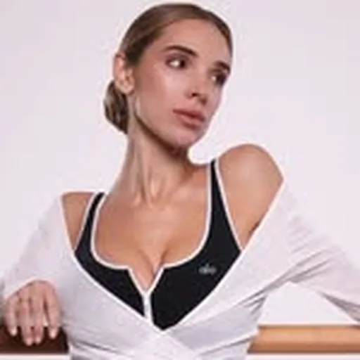 @ya.sazonova profile image