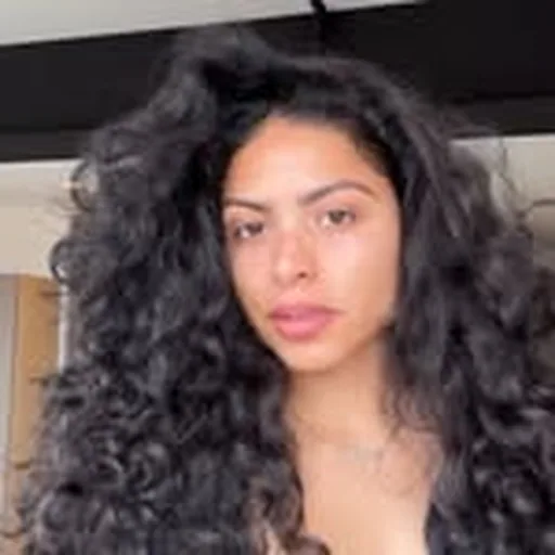 @yadiravargas_ profile image
