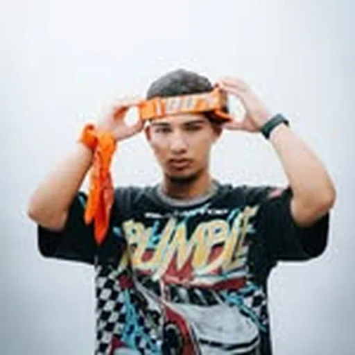 @yeniell.pr profile image