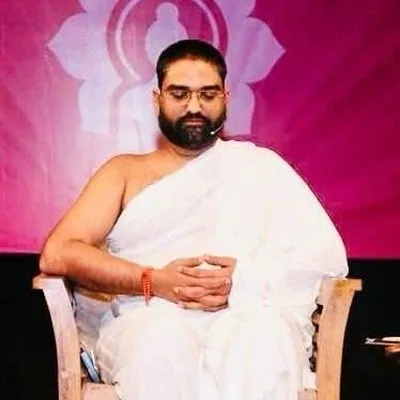 @yogbhooshan profile image