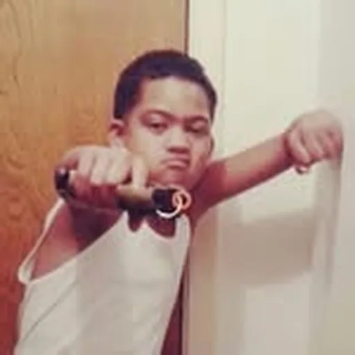 @yungt_o_e profile image