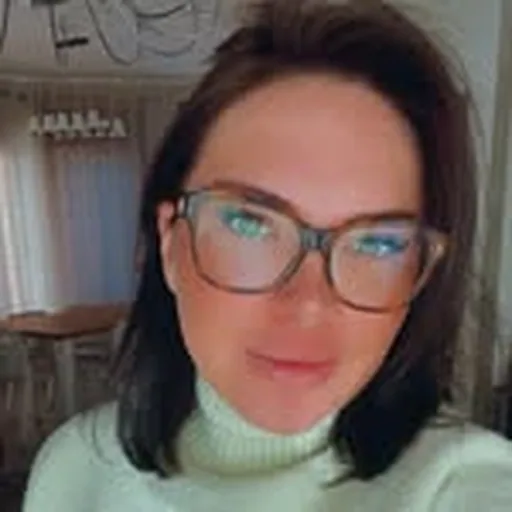 @yurneva_stagemakeup profile image