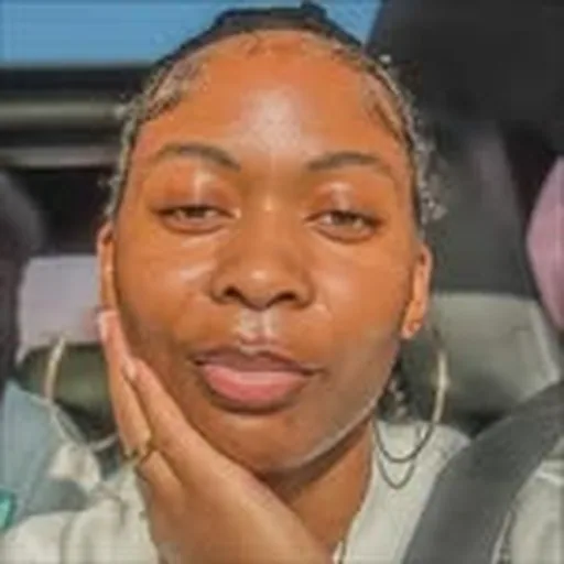 @yv_vans profile image