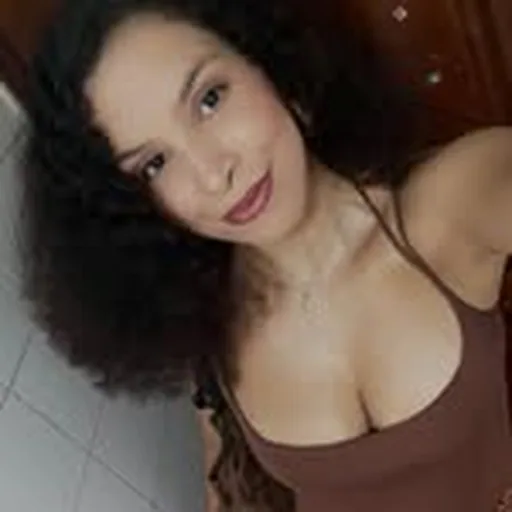 @yvieeeee profile image