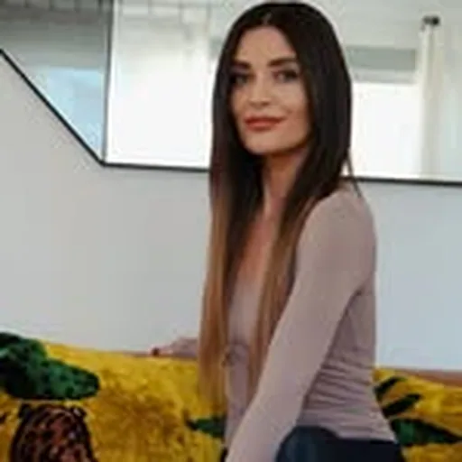 @zarabarrie profile image