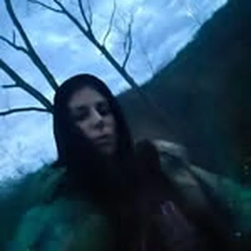 @zaraeloise profile image