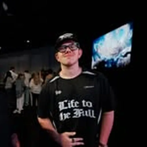 @zekemarkv profile image