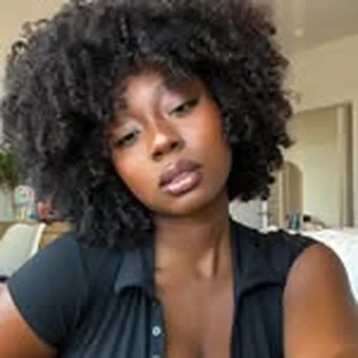 @zoeadia profile image