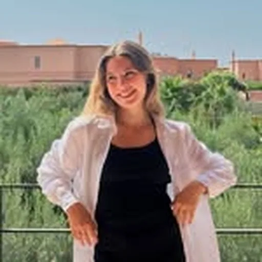 @zoevousguide profile image