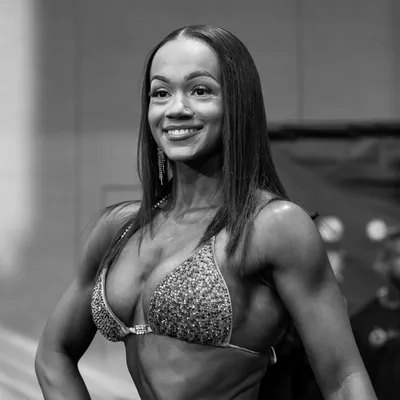 @zoiealexiafit profile image