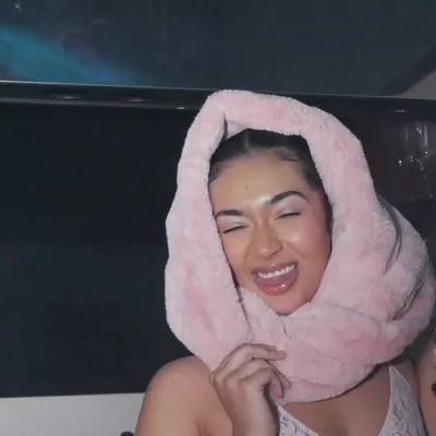 @zomelrose profile image